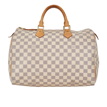 Speedy 35, front view